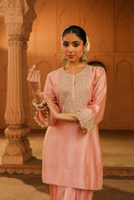 Load image into Gallery viewer, Short kurta with salwar
