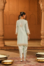 Load image into Gallery viewer, Short kurta with dhoti
