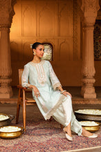 Load image into Gallery viewer, Short kurta with dhoti
