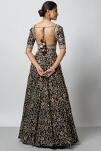 Load image into Gallery viewer, Eesha Lehenga Set
