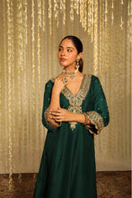 Load image into Gallery viewer, MYSHA - EMERALD GREEN

