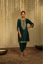 Load image into Gallery viewer, AMAYRA - EMERALD GREEN
