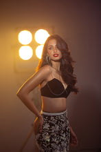 Load image into Gallery viewer, Elinor Lehenga Set
