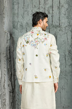 Load image into Gallery viewer, Ivory Gulmohar Bloom Waistcoat Set

