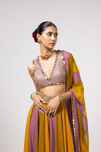 Load image into Gallery viewer, GREEN LEHENGA PANTS SET
