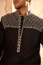 Load image into Gallery viewer, EMBROIDRED BLACK KURTA SALWAR
