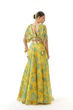 Load image into Gallery viewer, Vandana Lehenga Set
