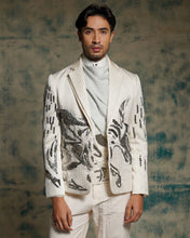 Load image into Gallery viewer, Tusk Nandi embriodered blazer set
