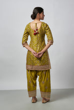 Load image into Gallery viewer, Surbhi Salwar Set
