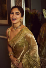 Load image into Gallery viewer, Saanjh sheesh saree set
