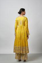 Load image into Gallery viewer, Arundhati AG Set
