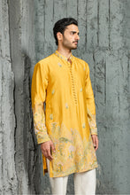 Load image into Gallery viewer, Yellow Gulrang Ridge Kurta Set
