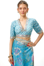 Load image into Gallery viewer, Aavika Saree Set
