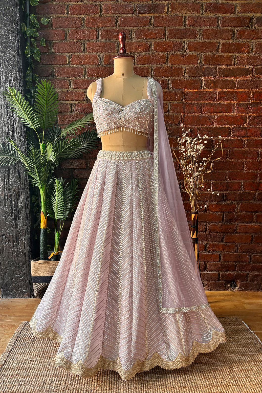 Multipanel and multicolour lehenga set