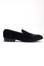 Load image into Gallery viewer, Midnight Crest Velvet Mojdis
