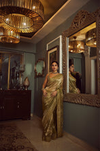 Load image into Gallery viewer, Saanjh sheesh saree set
