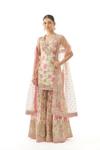 Load image into Gallery viewer, Dhvanika Halter Set

