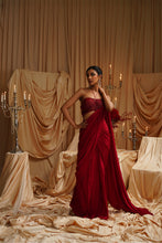 Load image into Gallery viewer, Cloe Drape Saree set
