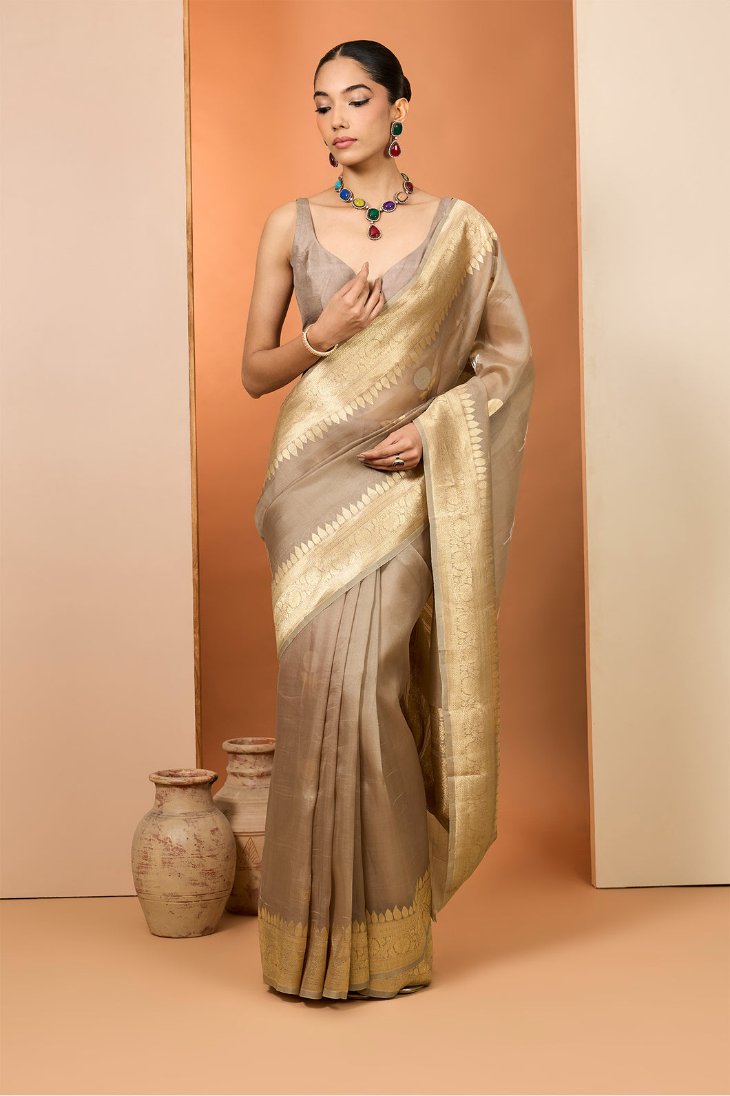 BROWN SAREE SET