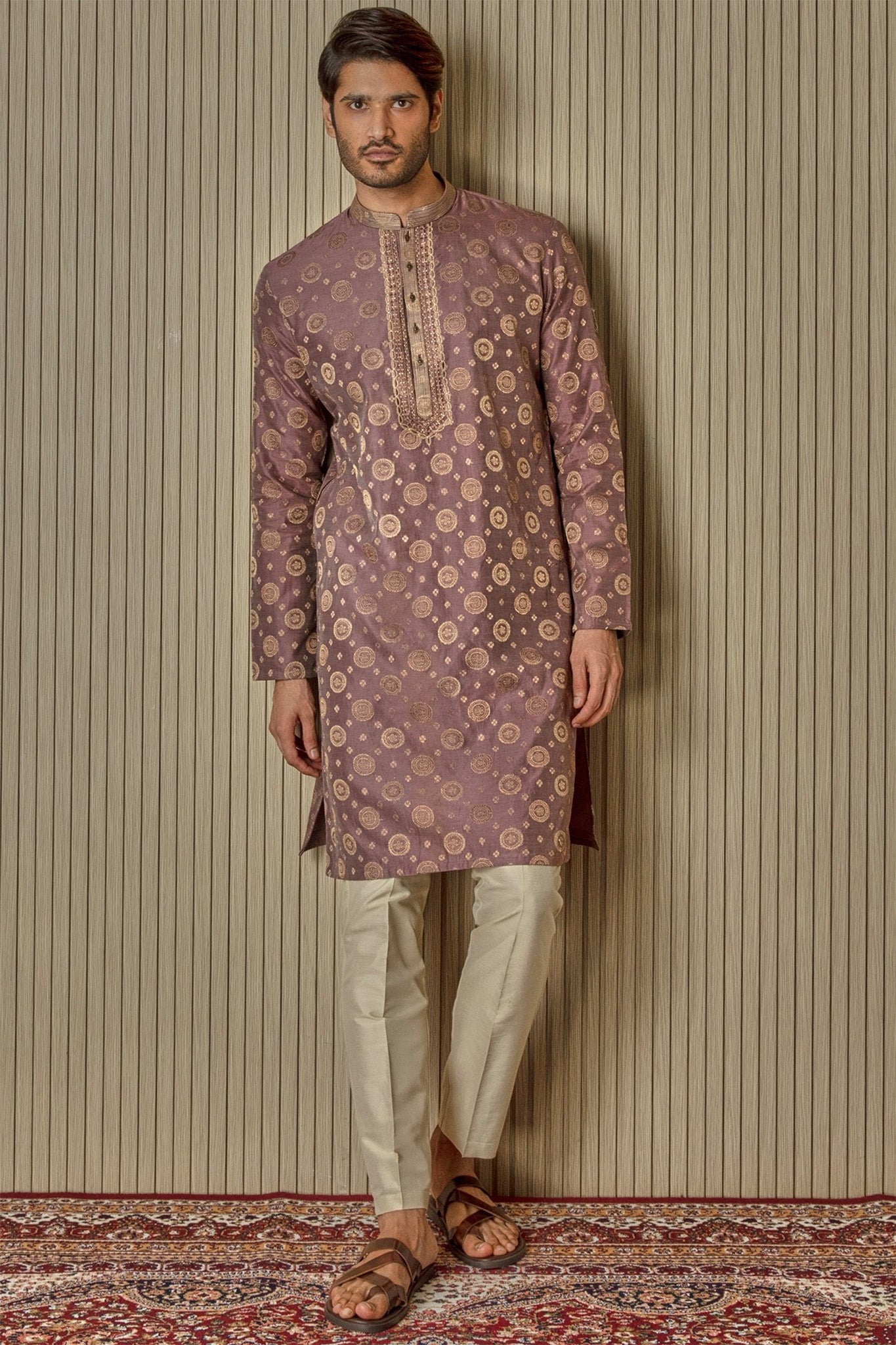 Chakra SymphonyA Jacquard Silk Print Motif Kurta