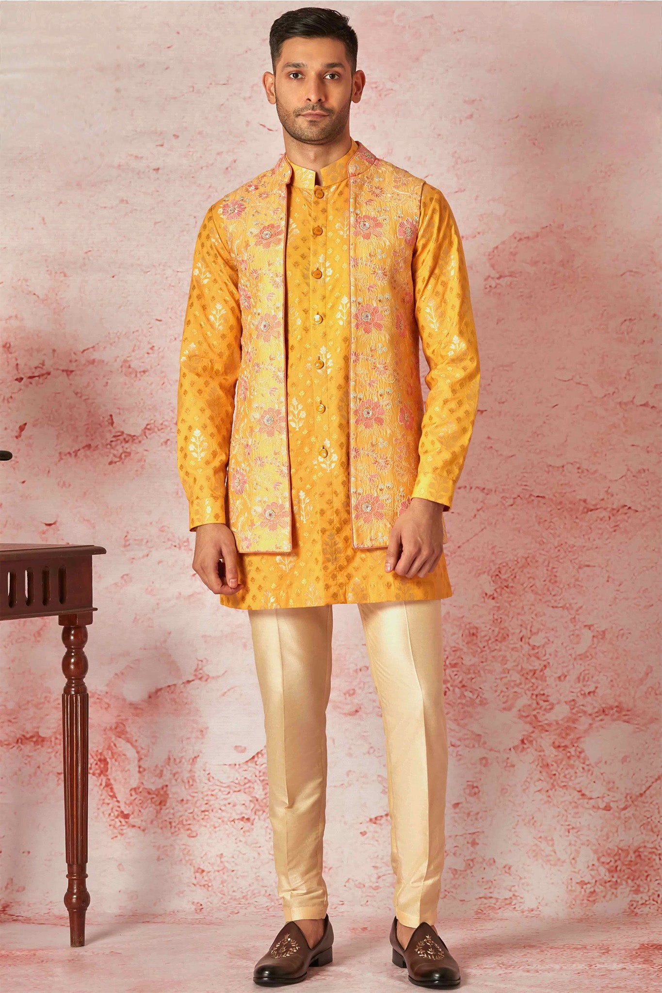 Oramge Jacquard Silk Leaf Motif Kurta Bundi Set