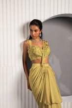 Load image into Gallery viewer, GOLD TAN SAREE
