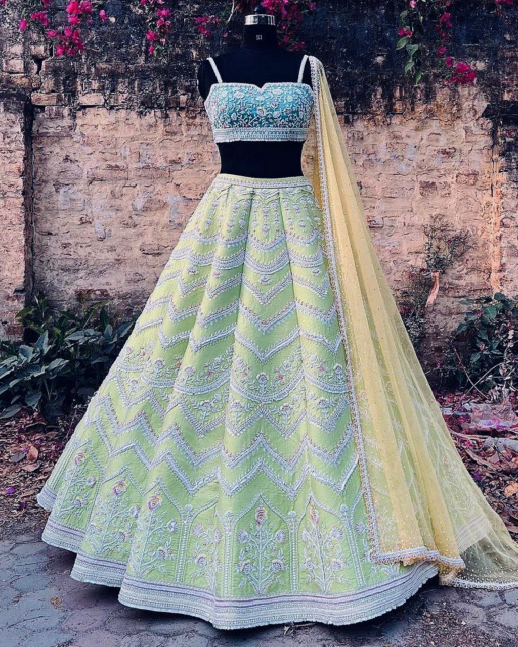 Aidele lehenga set