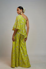 Load image into Gallery viewer, Golconda Arsh One shoulder Set
