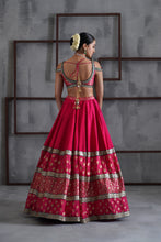 Load image into Gallery viewer, Hot pink brocade blouse, lehanga and dupatta
