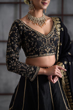 Load image into Gallery viewer, Black embroidered blouse, brocade lehenga and dupatta
