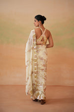 Load image into Gallery viewer, Lime yellow blouse, peticoat, running saree
