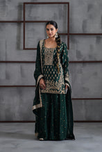 Load image into Gallery viewer, Green embroidred kurti, booti sharara and dupatta
