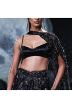 Load image into Gallery viewer, Black Heavy Lurex weave lehenga set
