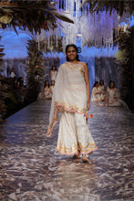 Load image into Gallery viewer, AMYRA SHARARA SET
