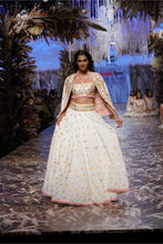 Load image into Gallery viewer, SABA LEHENGE BLAZER SET
