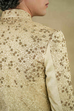 Load image into Gallery viewer, Sandune Sherwani
