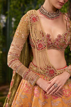 Load image into Gallery viewer, Pushp Raga- the Pearls Trail lehenga
