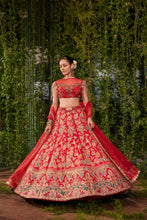 Load image into Gallery viewer, Kanan- The royal garden lehenga
