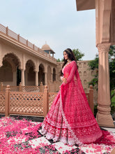 Load image into Gallery viewer, Keisha Lehenga Set
