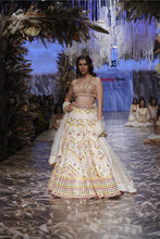 Load image into Gallery viewer, ADARA LEHENGA SET
