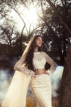 Load image into Gallery viewer, IVORY SKIRT WITH BLOUSE AND VEIL
