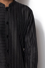 Load image into Gallery viewer, Black Short Textured Kurta Set
