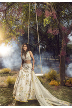 Load image into Gallery viewer, OFF WHITE 3D LEHENGA SET

