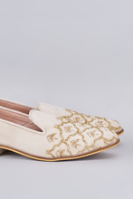 Load image into Gallery viewer, Ivory Mughal Loafers
