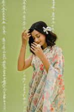 Load image into Gallery viewer, Off White Printed Embroidered Saree Set
