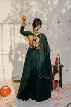Load image into Gallery viewer, Bottle Green Embroidered Anarkali Set
