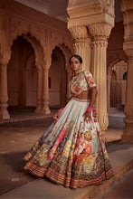 Load image into Gallery viewer, MANYA LEHENGA SET
