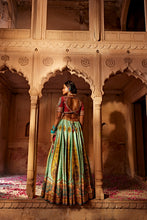 Load image into Gallery viewer, KIMAYA LEHENGA SET
