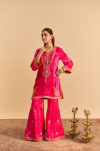 Load image into Gallery viewer, Nooren - Hotpink Kurta with Flared Palazzo and Dupatta
