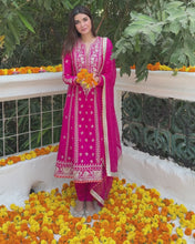 Load and play video in Gallery viewer, Diana Penty in Aarohi Anarkali set
